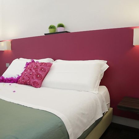 B&B Live09 Design Pisa Bilik gambar